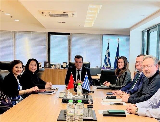 Perkuat kerja Sama Vietnam-Yunani di Sektor Ketenaga-kerjaan